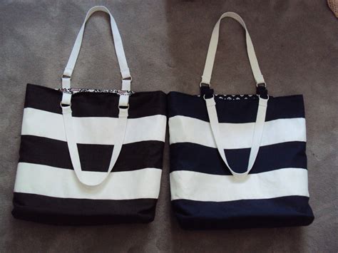 Maple Large Striped Tote Bag .